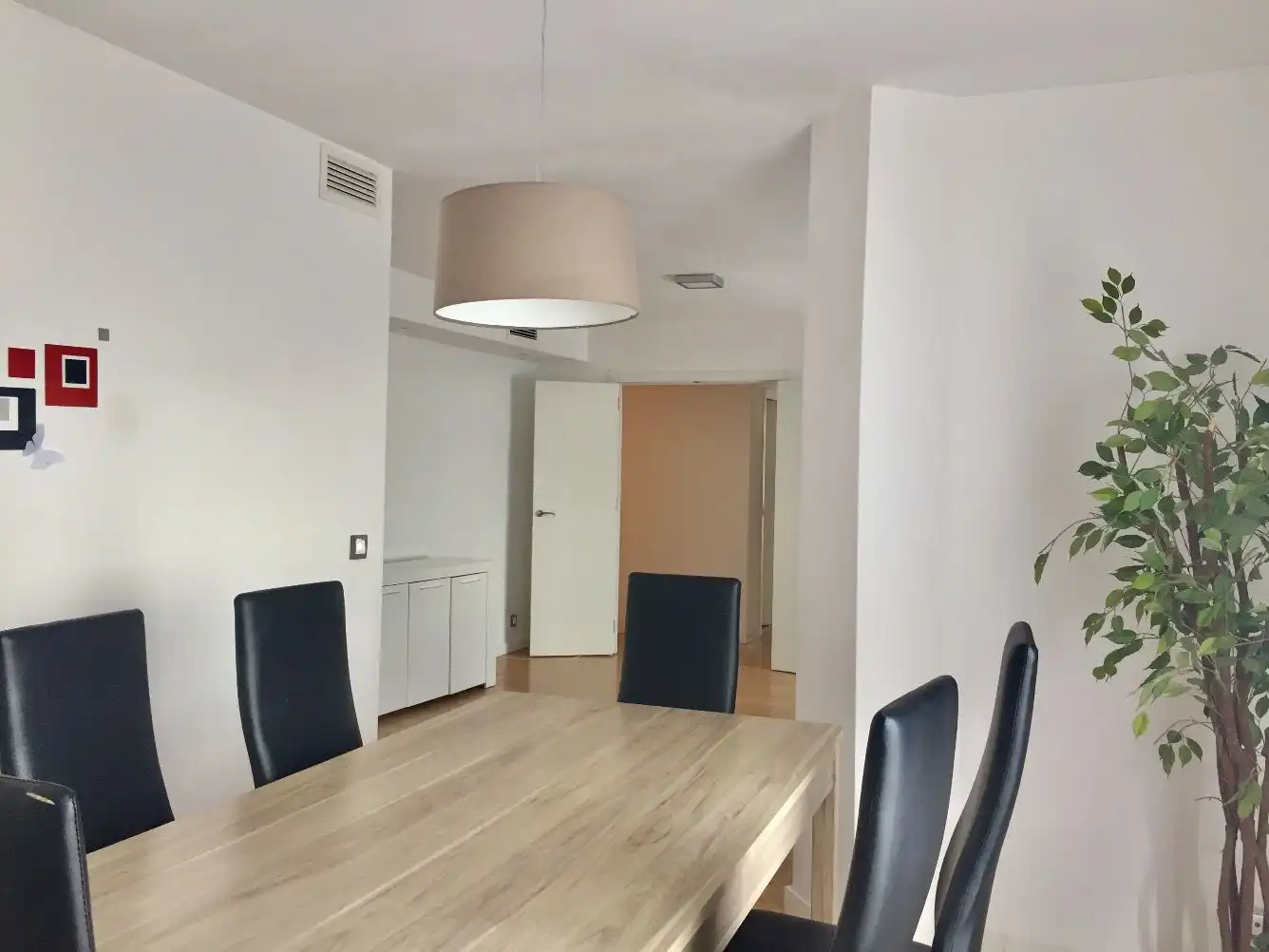 Flat for rent in Mestral