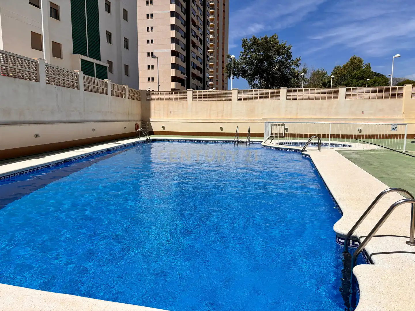 Piscina de Apartament de lloguer en Calpe / Calp amb Aire condicionat, Rentadora i Microones