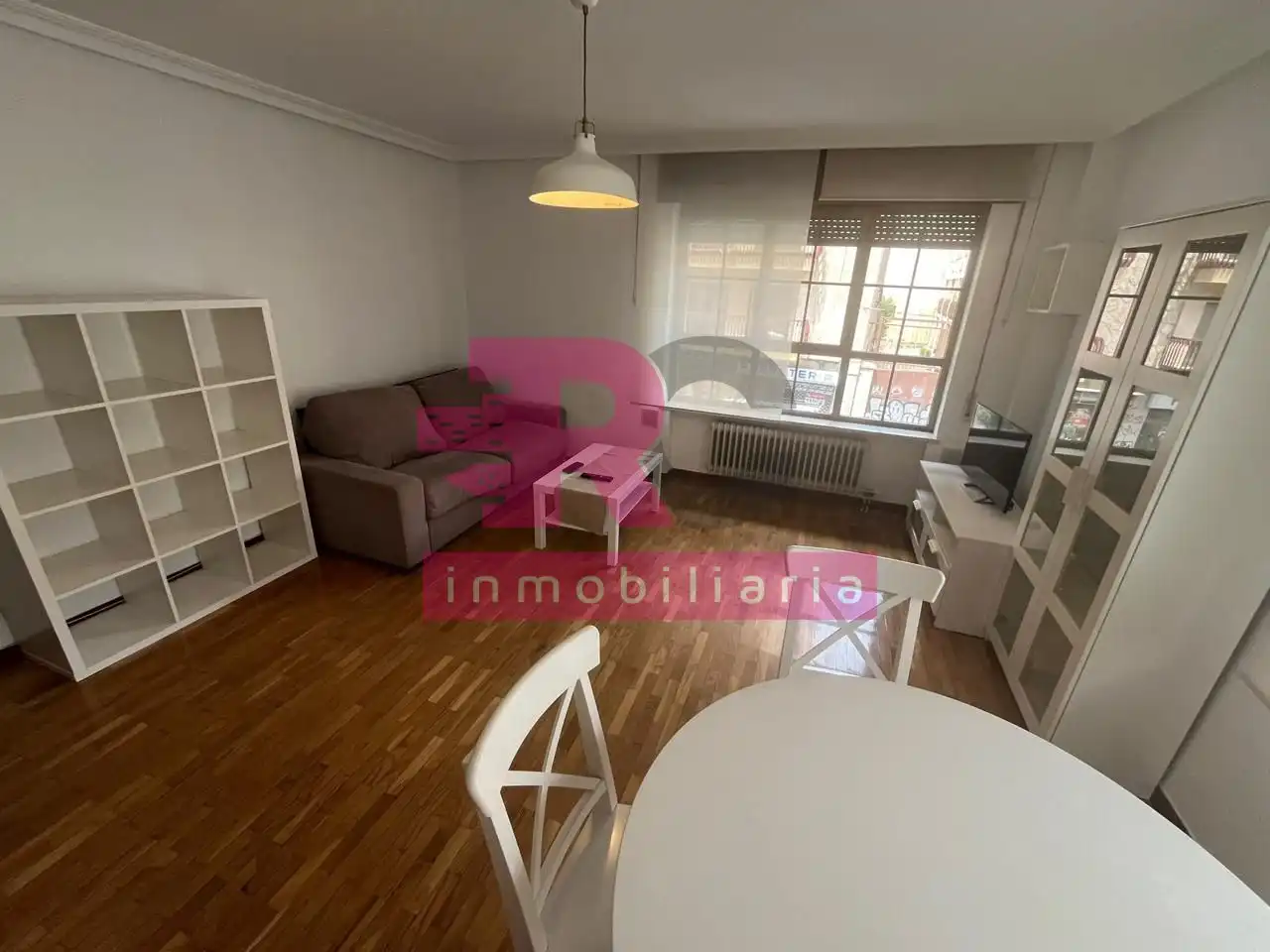 Sala de estar de Piso de alquiler en Salamanca con Calefacción y Parquet