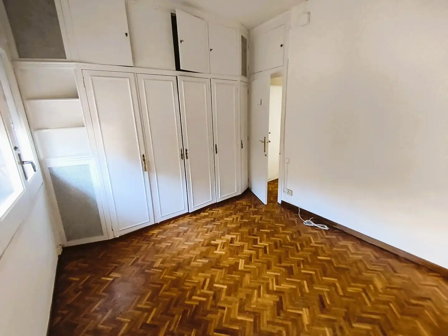 Dormitori de Pis de lloguer en Barcelona amb Aire condicionat, Parquet i Balcó