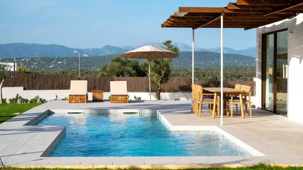 Chalet con piscina en venta en Llevant, imagen 3
