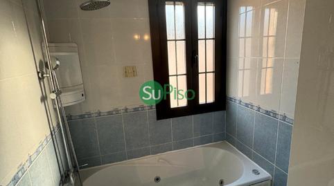 Foto 3 de Piso en venta en Avenida Rufino Rubio, 10, Yeles, Toledo