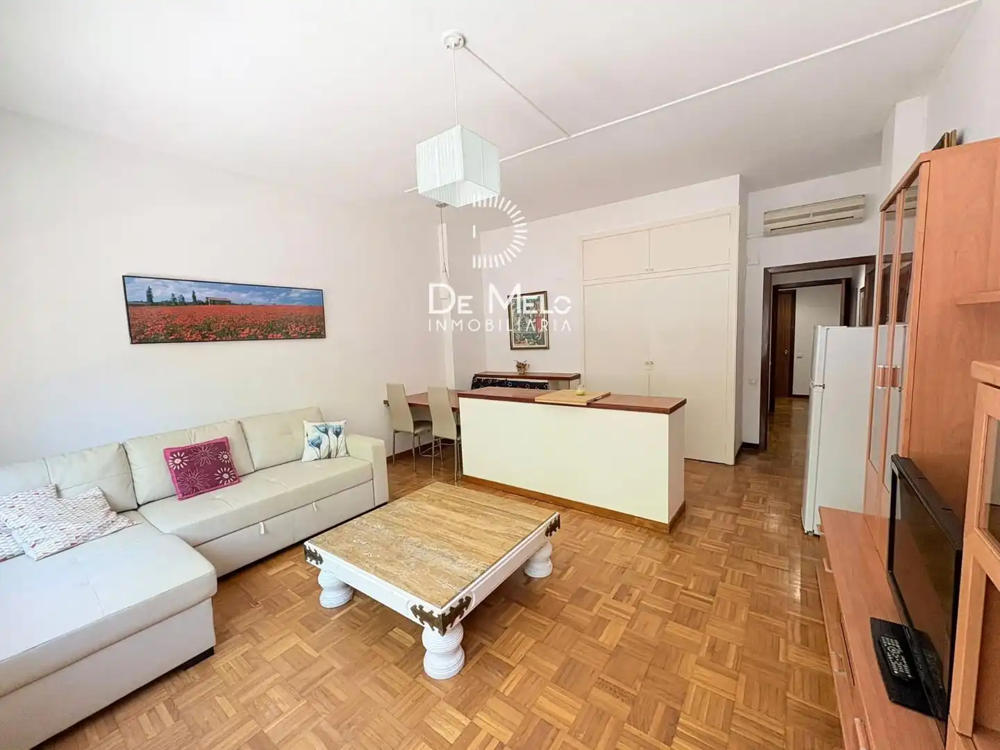 Außenansicht von Wohnung zum Verkauf in Barcelona mit Klimaanlage, Heizung und Parkett
