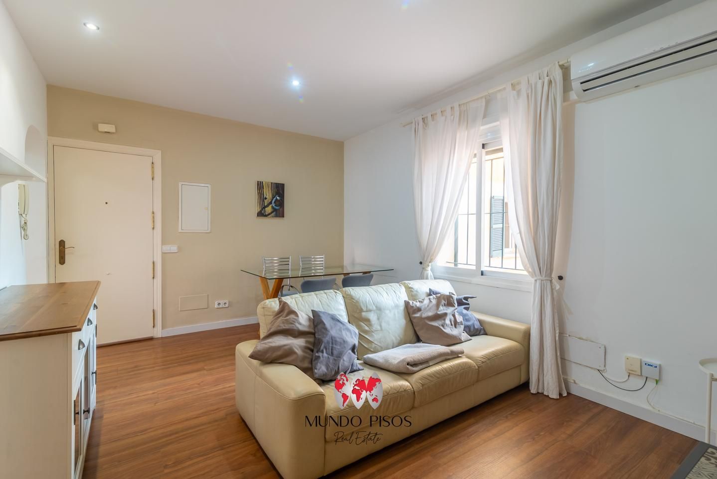 Sala de estar de Planta baja en venta en  Palma de Mallorca con Aire acondicionado, Calefacción y Parquet