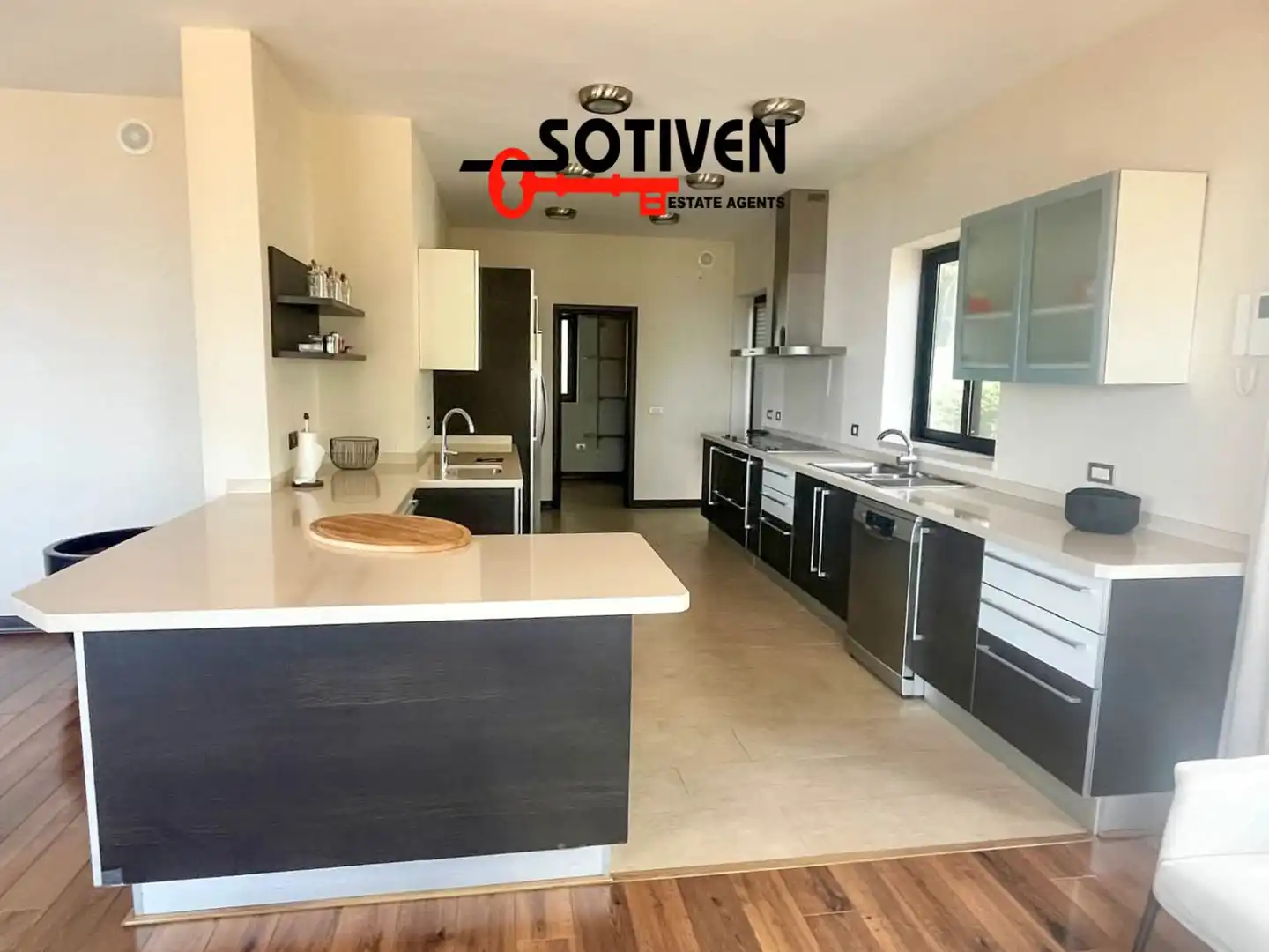 Cocina de Casa o chalet de alquiler en Los Realejos con Jardín privado y Terraza