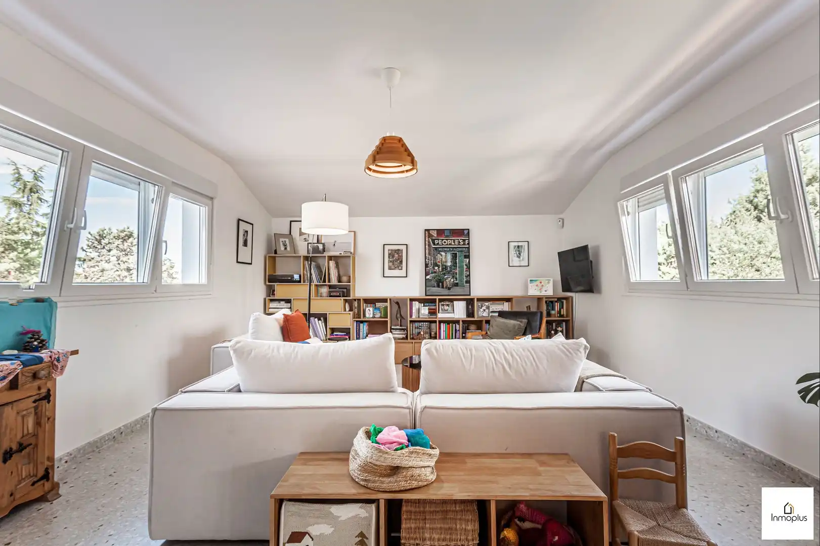 Sala d'estar de Casa o xalet en venda en Las Rozas de Madrid amb Aire condicionat, Calefacció i Terrassa