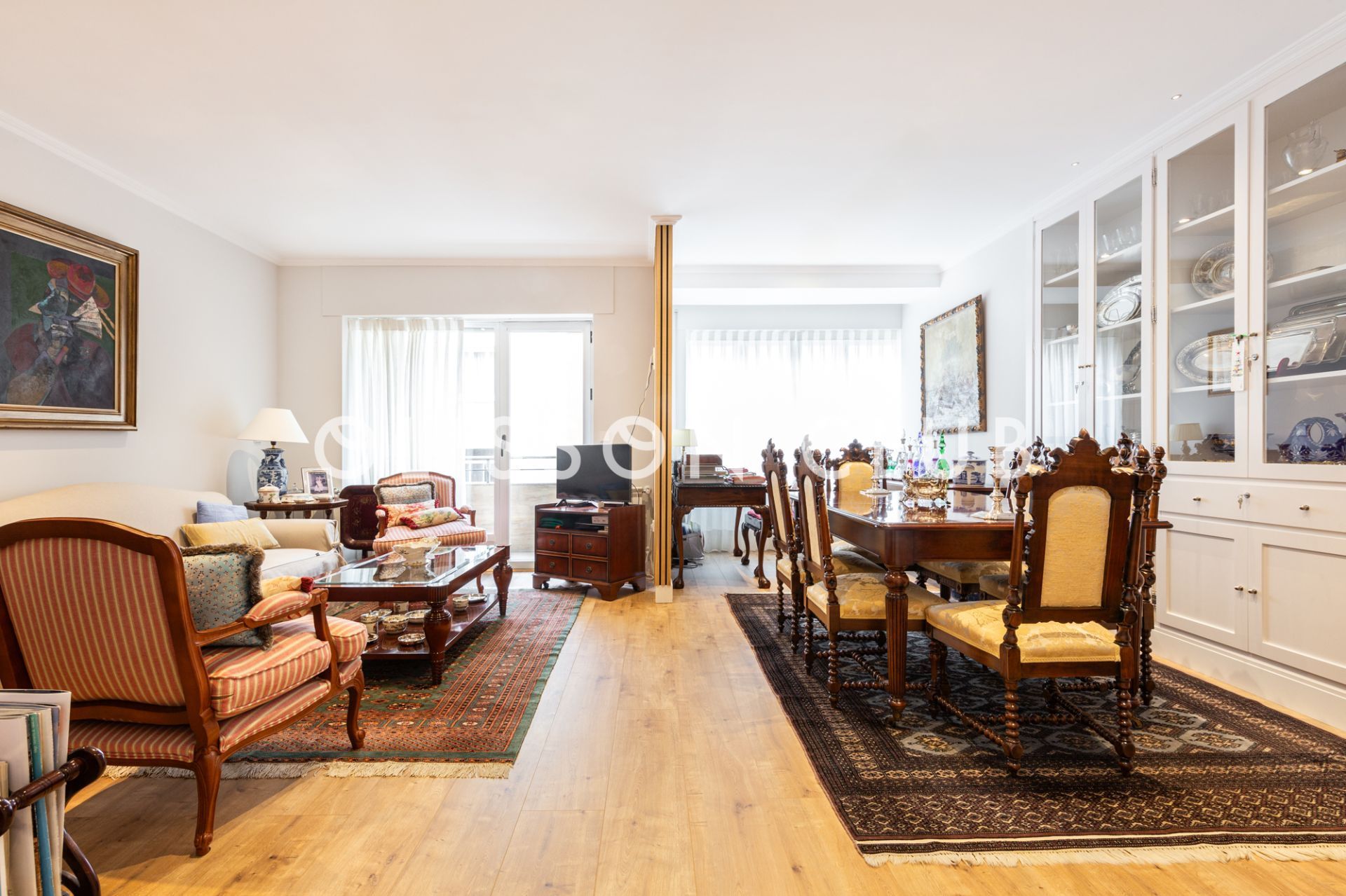 Living room of Flat for sale in  Madrid Capital  with Air Conditioner, Heating and Terrace