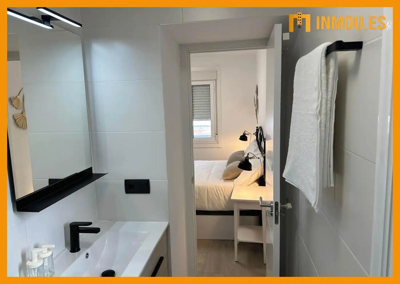 Dormitori de Apartament de lloguer en Ourense Capital  amb Aire condicionat, Calefacció i Moblat