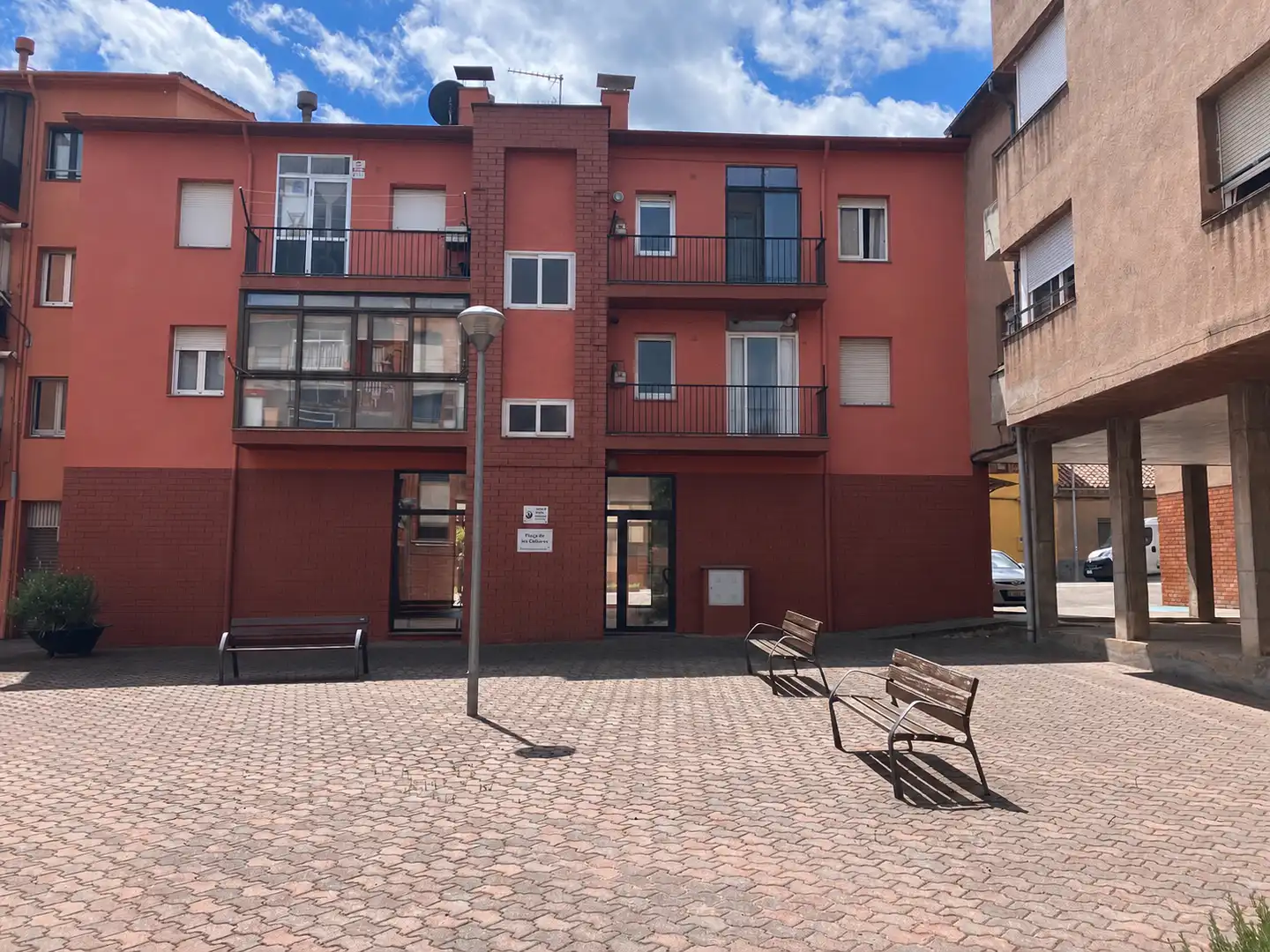 Piso con terraza en venta en Carretera d'Olot, imagen 30