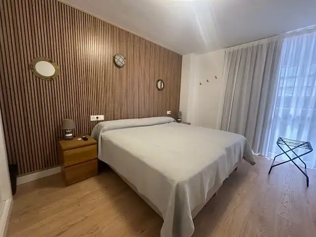 Bedroom of Flat for rent in Huelva  with Air Conditioner, Heating and Furnished