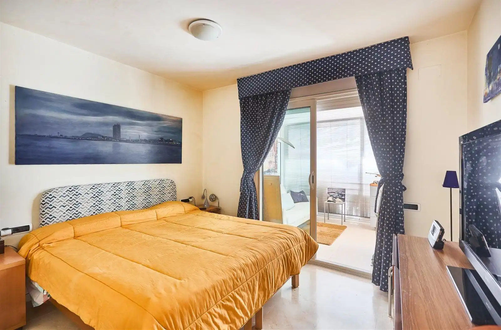 Habitación de Piso en venta en Sitges con Calefacción, Terraza y Piscina