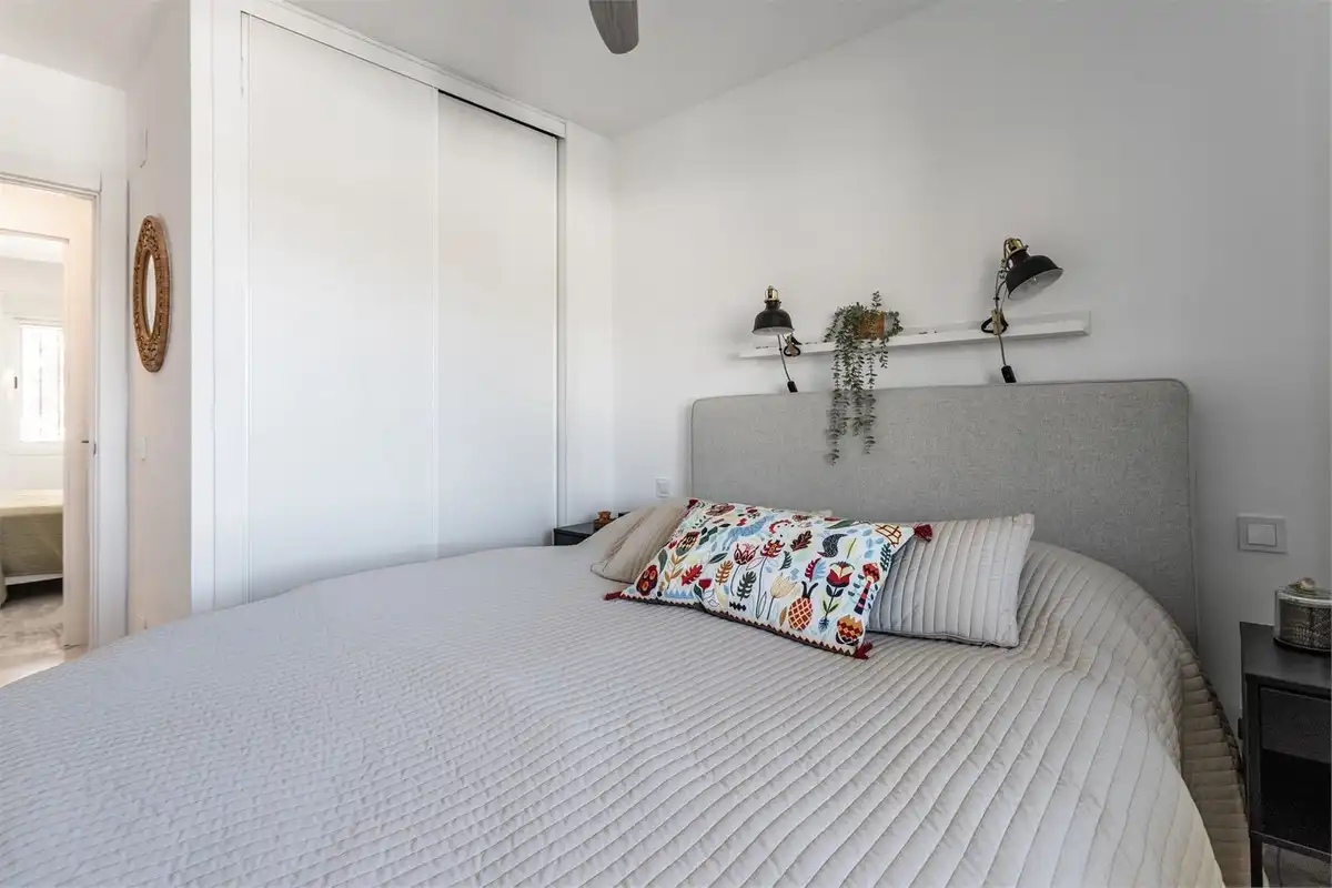 Habitación de Apartamento en venta en Mijas con Aire acondicionado, Calefacción y Terraza