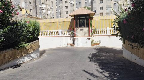 Foto 2 de Garaje de alquiler en Plaza Américas, Valdepasillas - La Paz - Huerta Rosales, Badajoz Capital