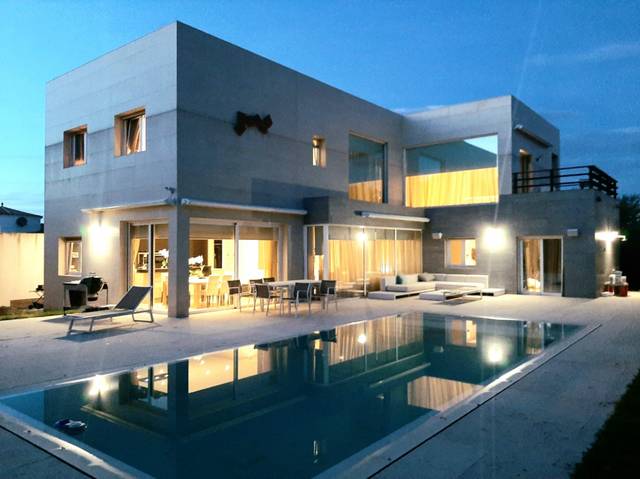 Casa-chalet en Venta en Empuriabrava - SC REQUESENS, 174 en Requesens