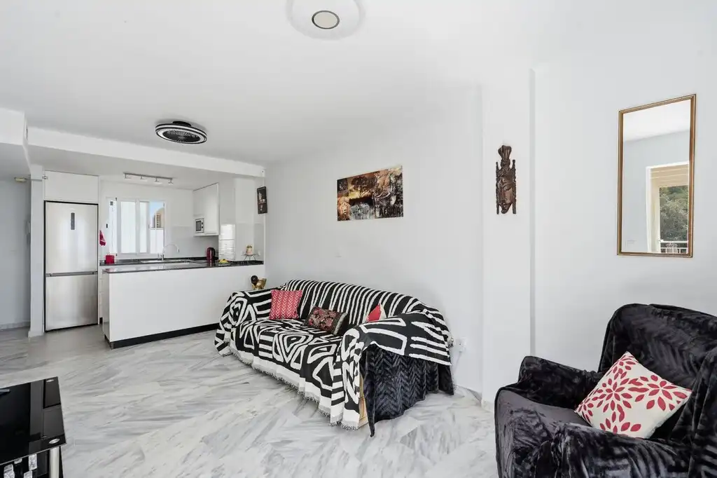 Penthouse with pool for sale in Benalmádena pueblo, imagen 8
