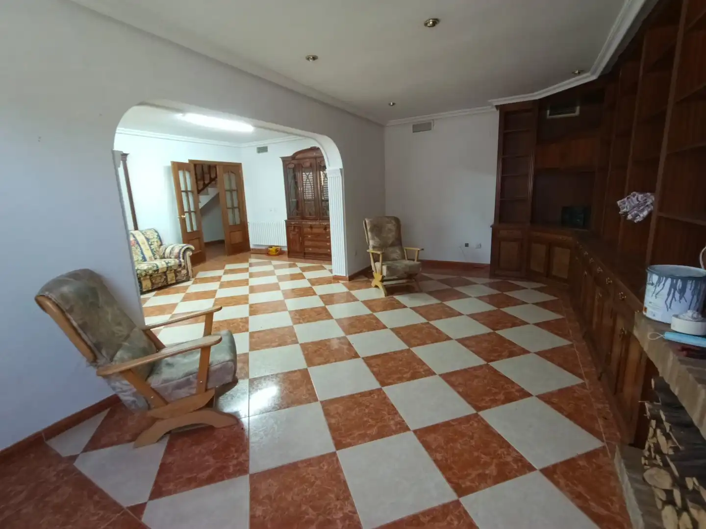 Casa adosada en venda en Cáceres amb Traster