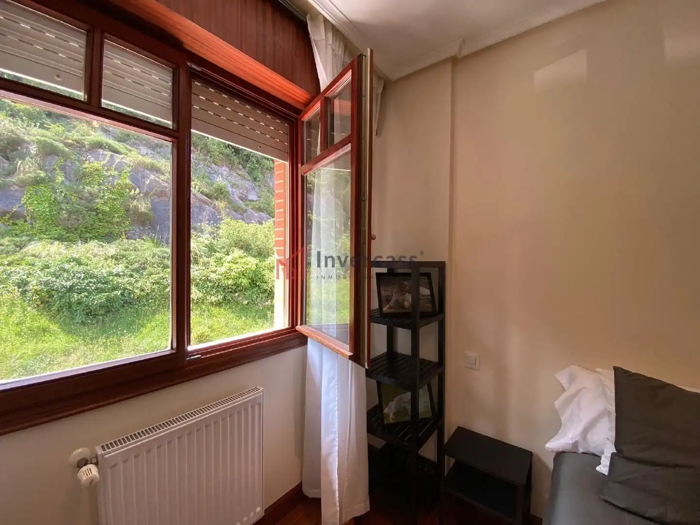 Habitación de Casa adosada en venta en Castro-Urdiales