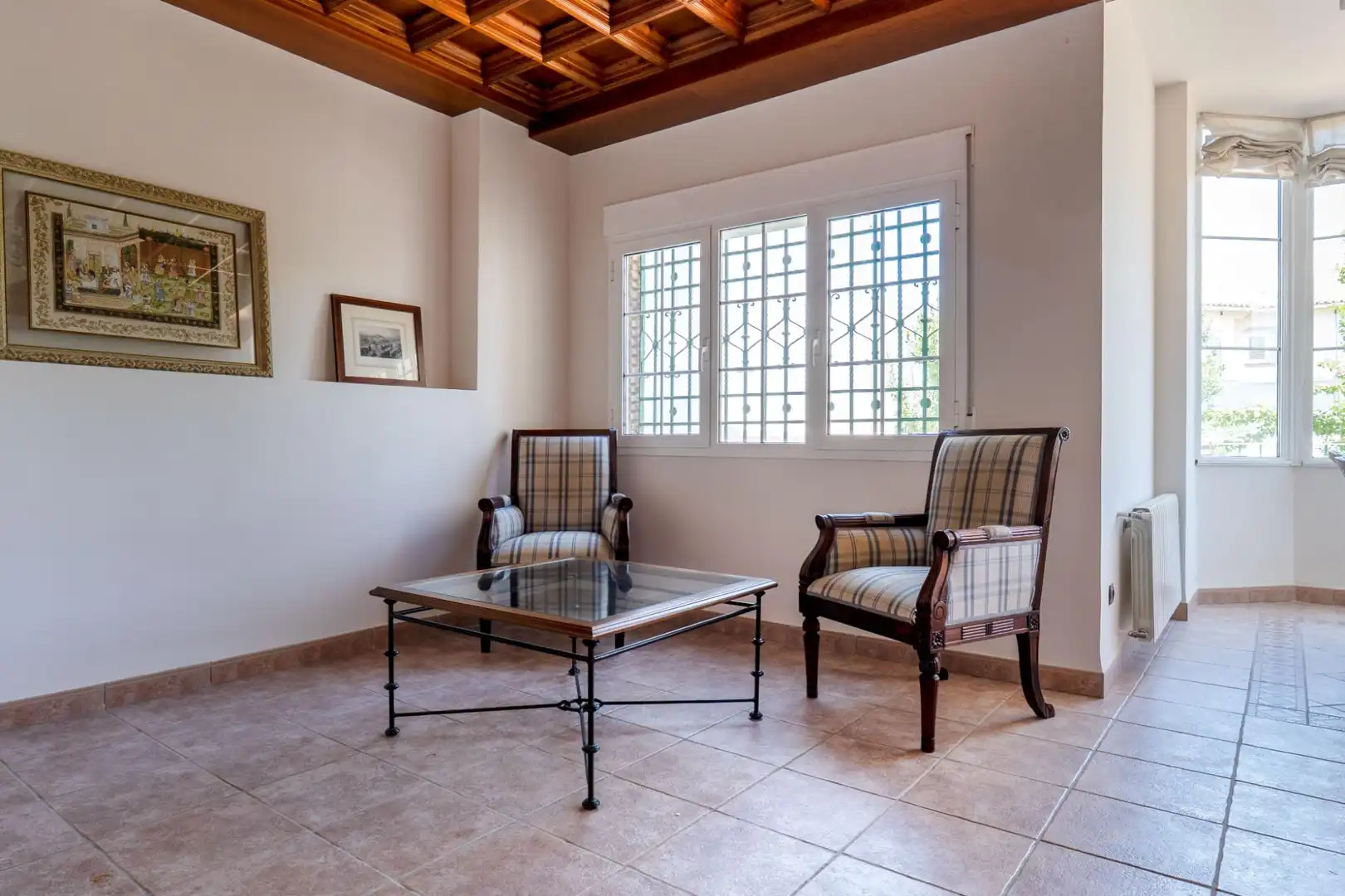 Sala d'estar de Casa o xalet en venda en Santa Fe amb Aire condicionat, Calefacció i Jardí privat