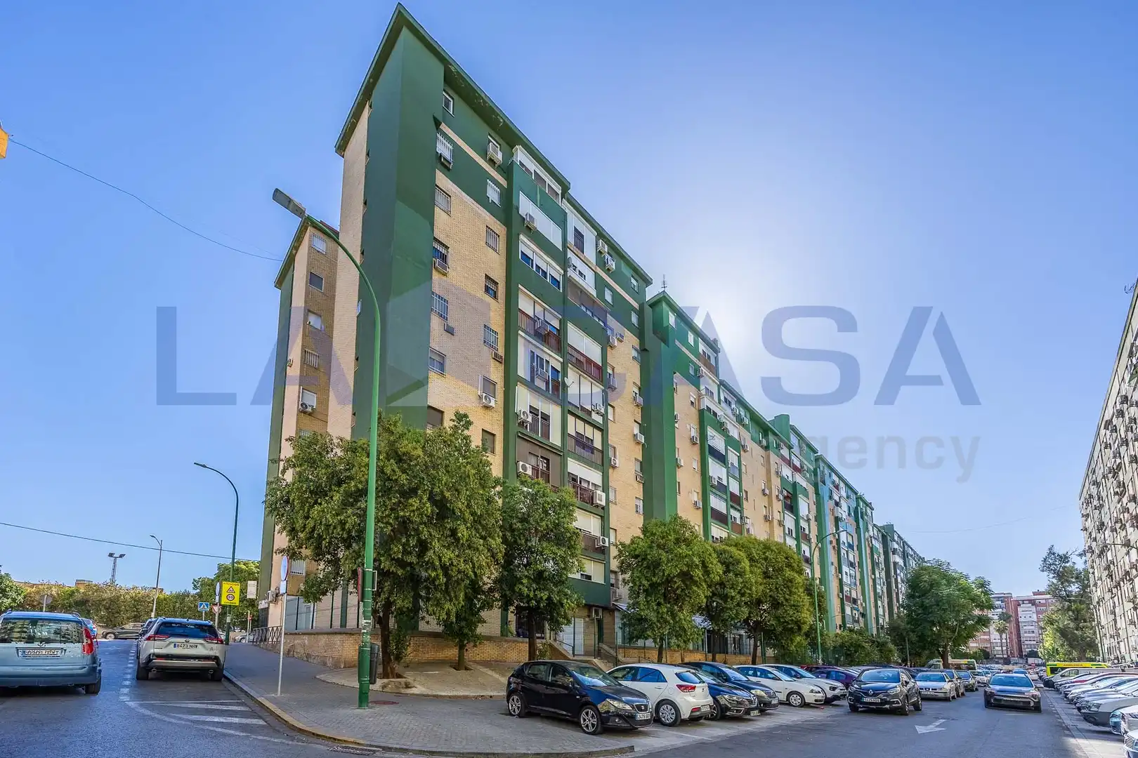Vista exterior de Piso en venta en Sevilla con Terraza