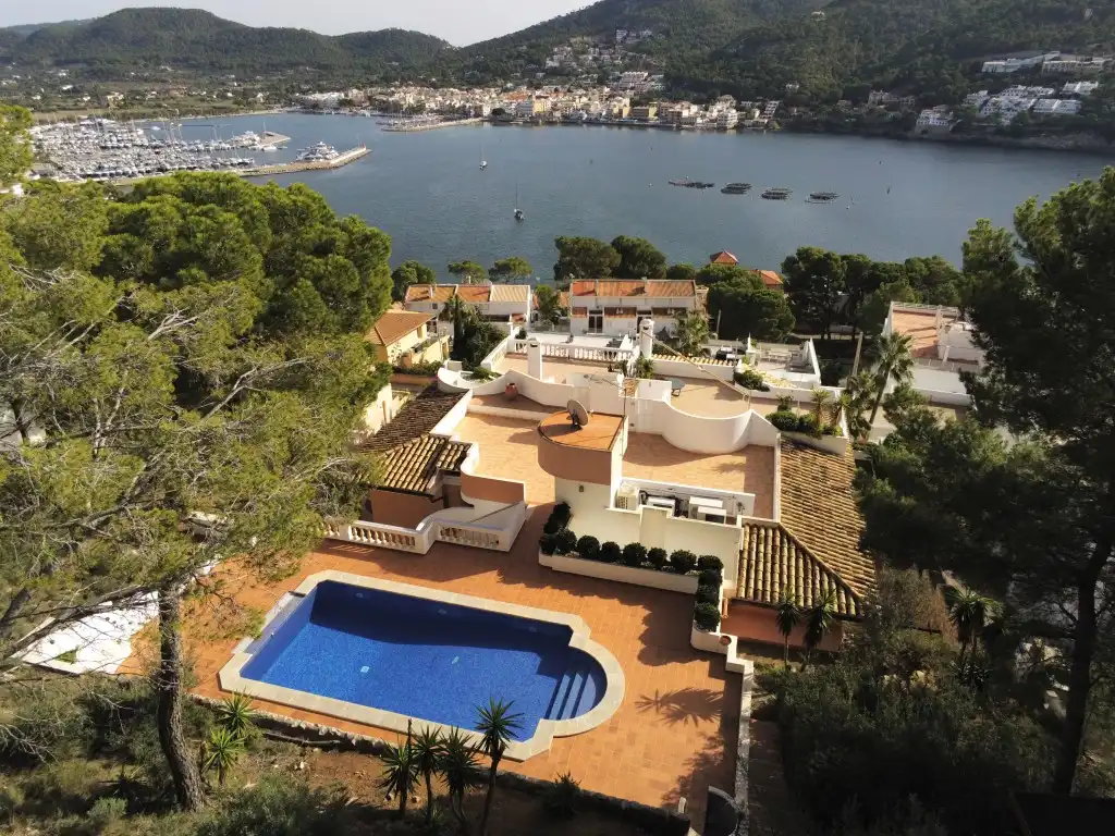 Piscina de Apartament en venda en Andratx amb Aire condicionat, Parquet i Terrassa