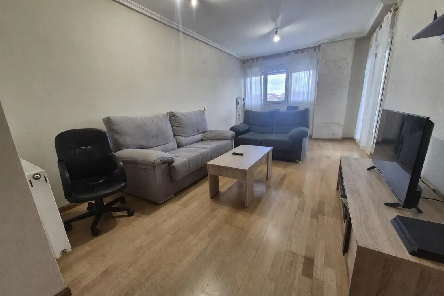 Sala de estar de Dúplex en venta en Ávila Capital con Calefacción, Terraza y Trastero