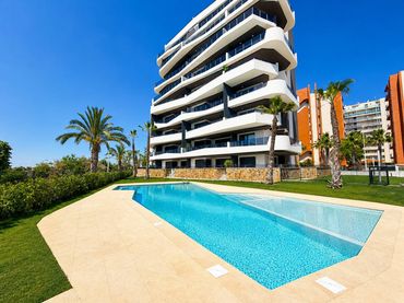 Apartment with pool for sale in Avenida del Puerto