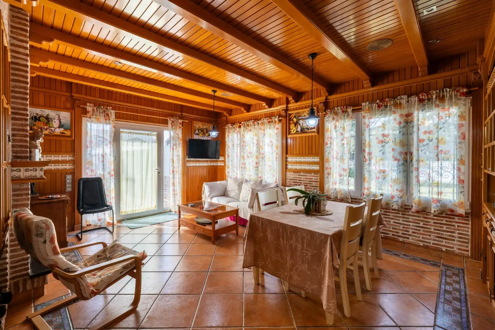 Comedor de Casa o chalet en venta en Roquetas de Mar con Aire acondicionado, Calefacción y Jardín privado