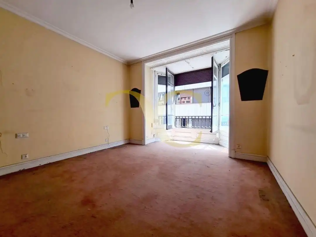 Appartement avec terrasse à vendre à Calle San Bernardo