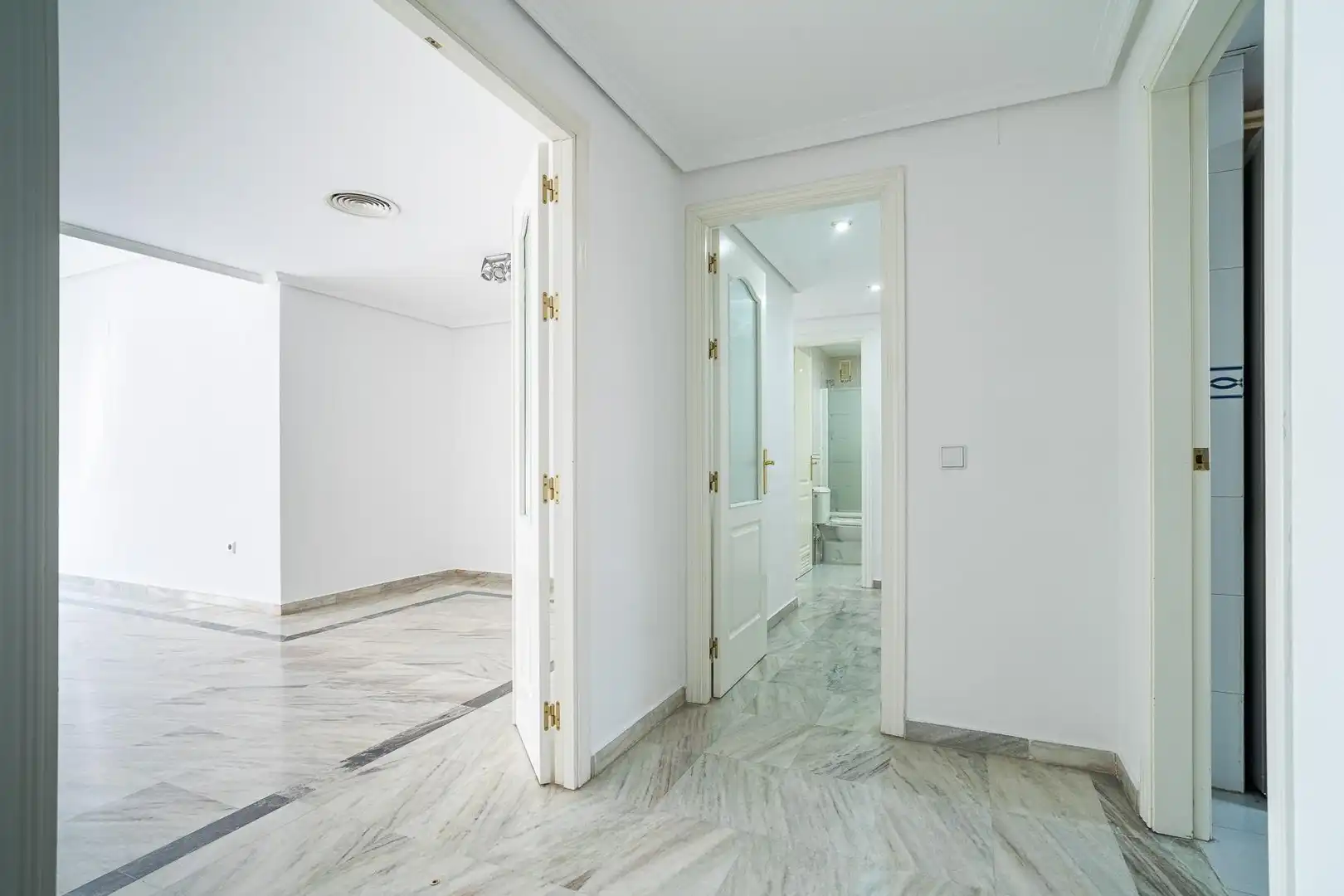 Piso de alquiler en Sevilla con Aire acondicionado y Calefacción