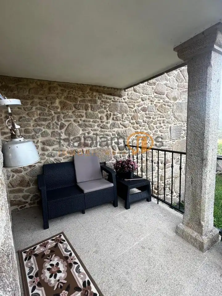 Casa rústica amb terrassa en venda a Moraña, imagen 12