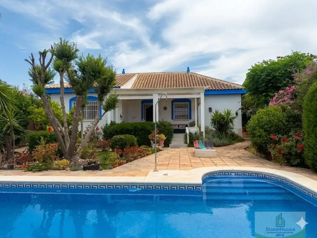 Vista exterior de Casa o chalet en venta en Hinojos con Aire acondicionado, Calefacción y Terraza