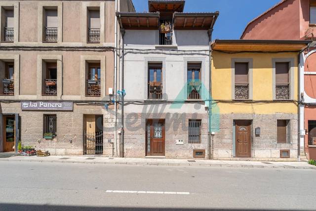 Casa adosada en Venta en Doctor García Miranda en Teverga
