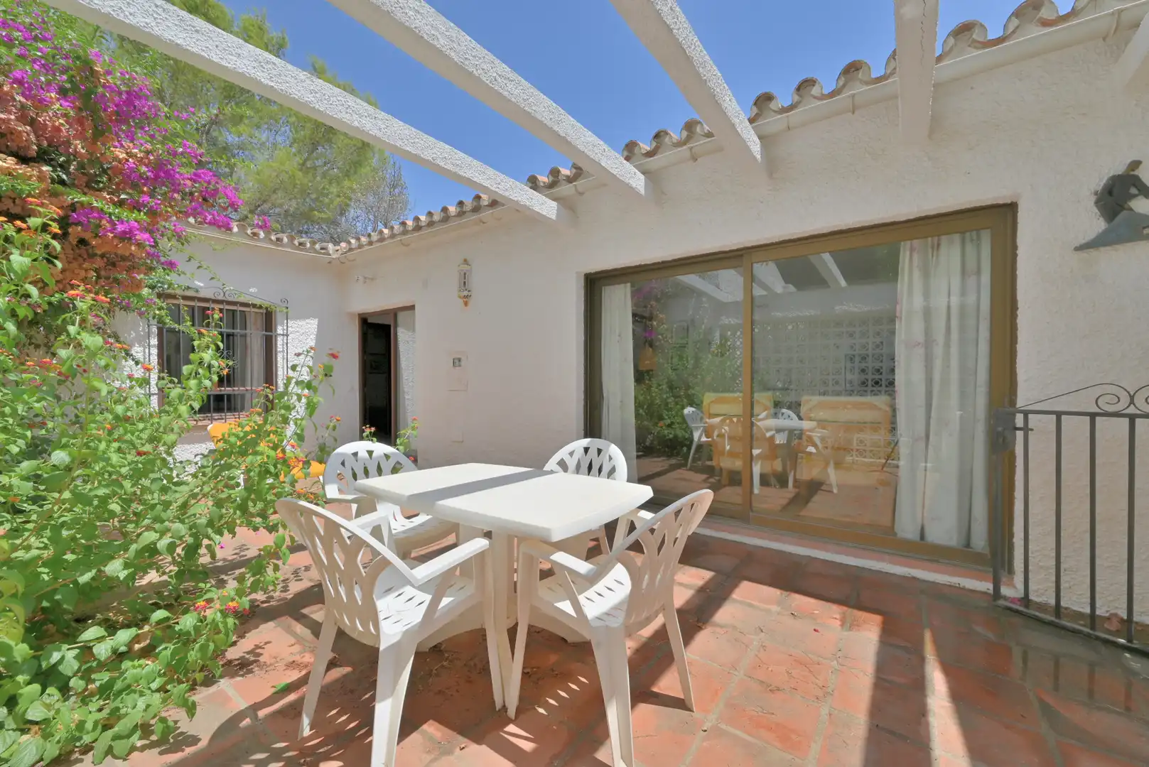 Terraced house with pool for sale in Calahonda, imagen 12