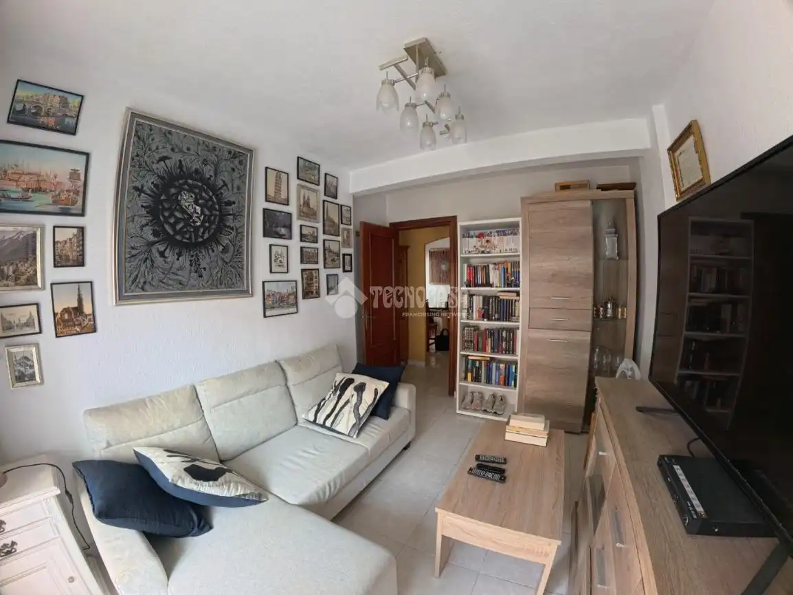 Piso en venta en Calle Pinoso 16, imagen 8