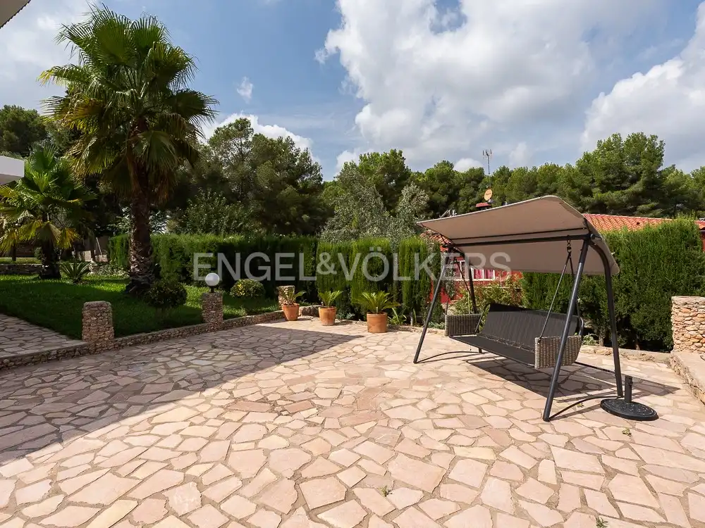 Terrassa de Casa o xalet en venda en Alberic amb Aire condicionat, Calefacció i Jardí privat