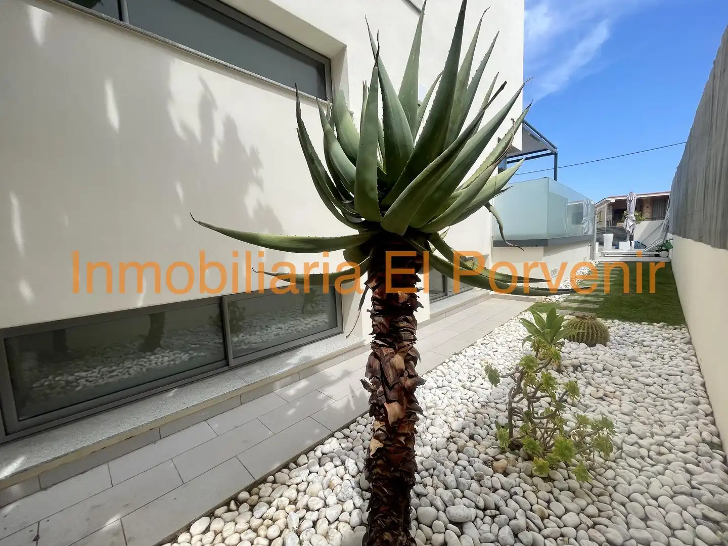 Vista exterior de Casa o chalet en venta en Torrent con Aire acondicionado, Calefacción y Jardín privado