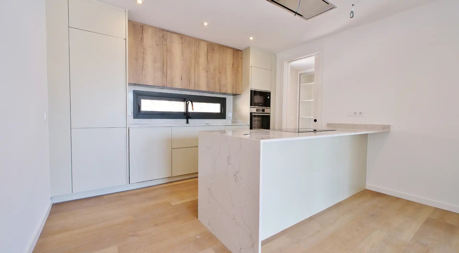 Kitchen of Houses for sale in Valencia  with Air Conditioner, Heating and Private garden