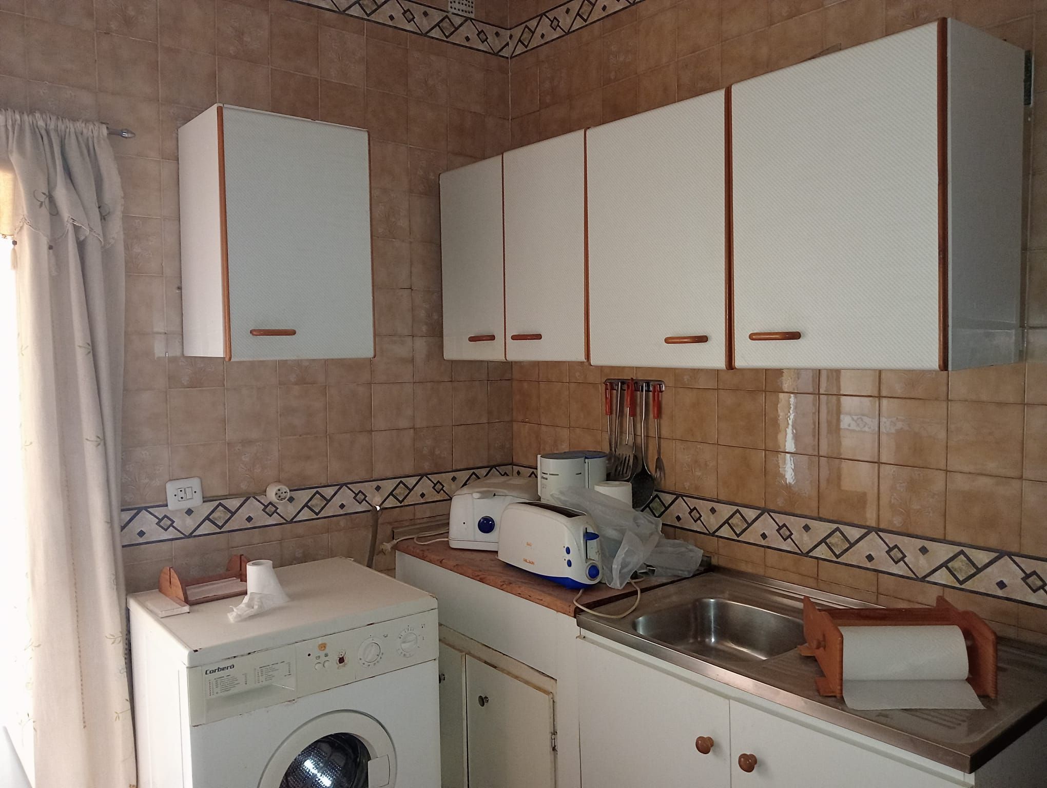 Kitchen of Building for sale in  Jaén Capital