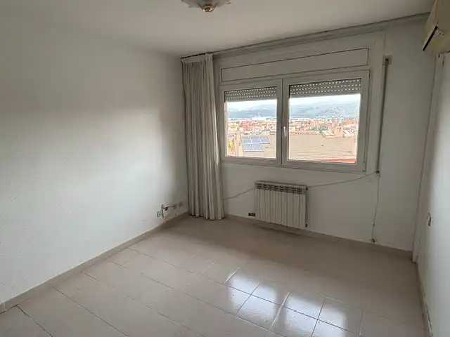 Dormitori de Casa adosada en venda en Sant Andreu de la Barca amb Aire condicionat, Calefacció i Jardí privat