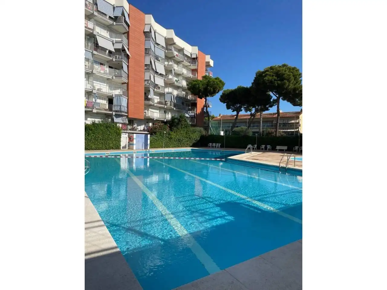 Flat with terrace for sale in Calle MEDITERRANEA