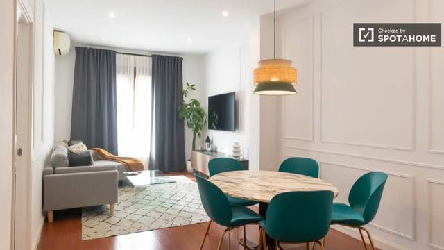 Piso en Alquiler en Universidad - Malasaña