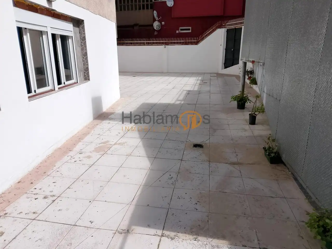 Terrassa de Loft en venda en Vigo  amb Calefacció, Terrassa i Moblat