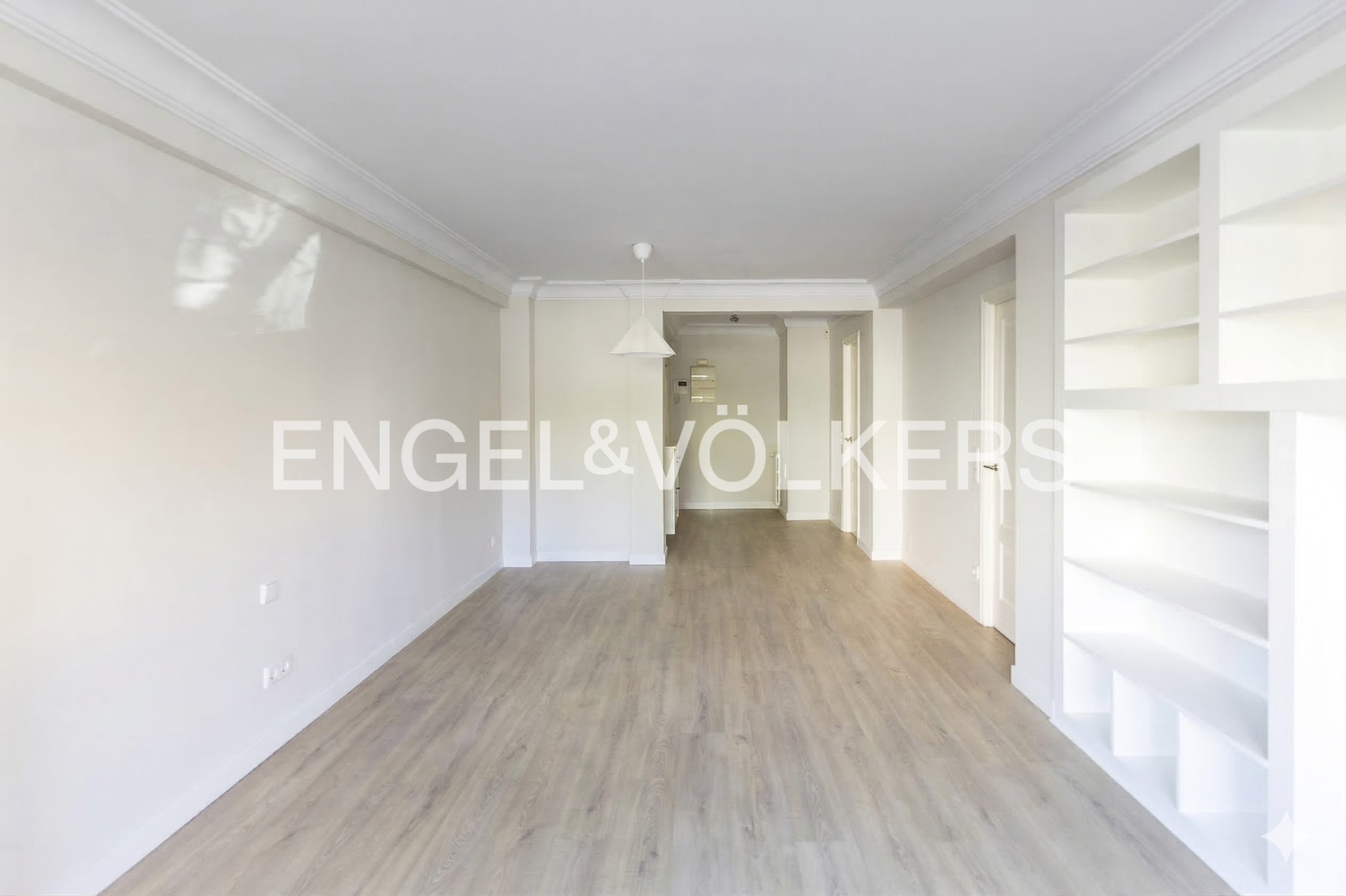 Piso de alquiler en  Madrid Capital con Aire acondicionado, Calefacción y Se aceptan mascotas