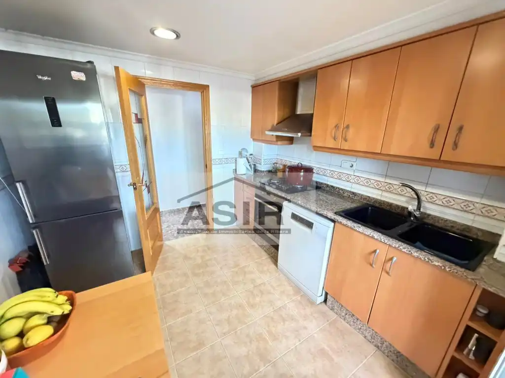 Kitchen of Flat for sale in Alzira  with Air Conditioner