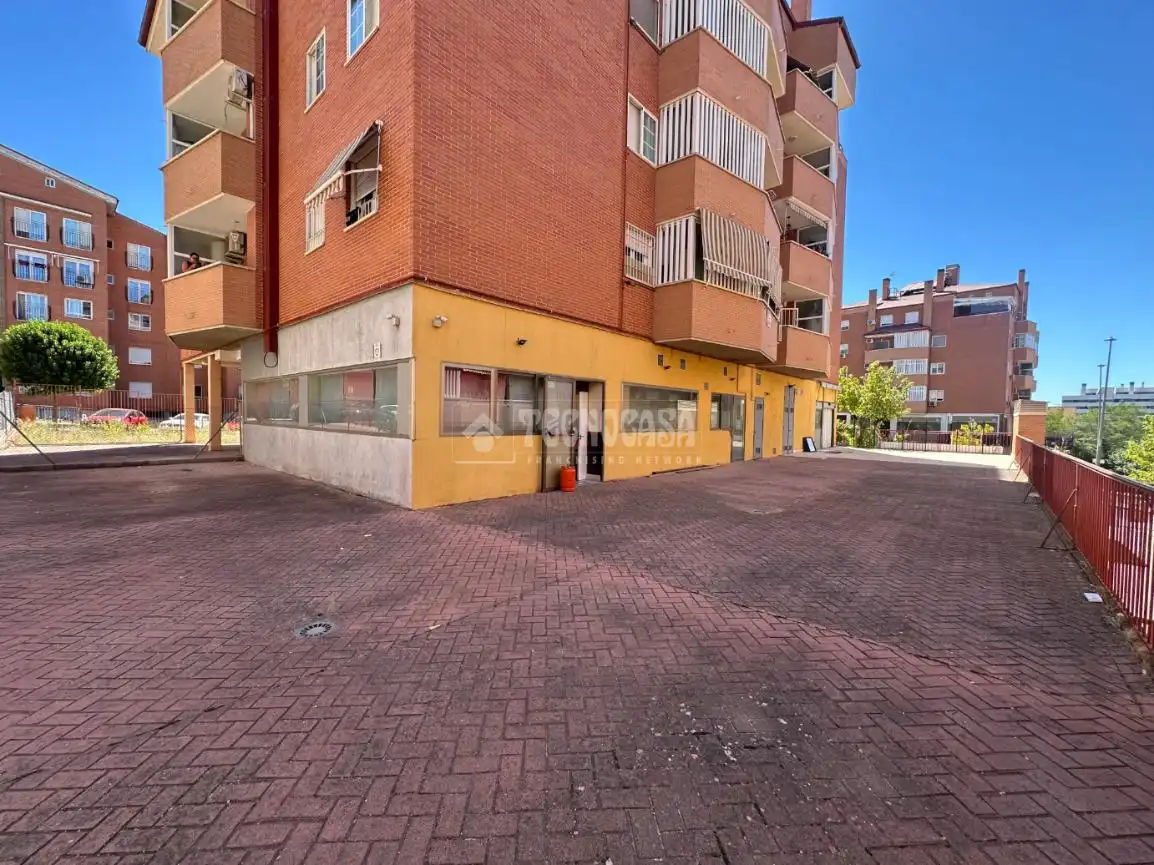Local comercial en venda a Av. de los Derechos Humanos, imagen 26