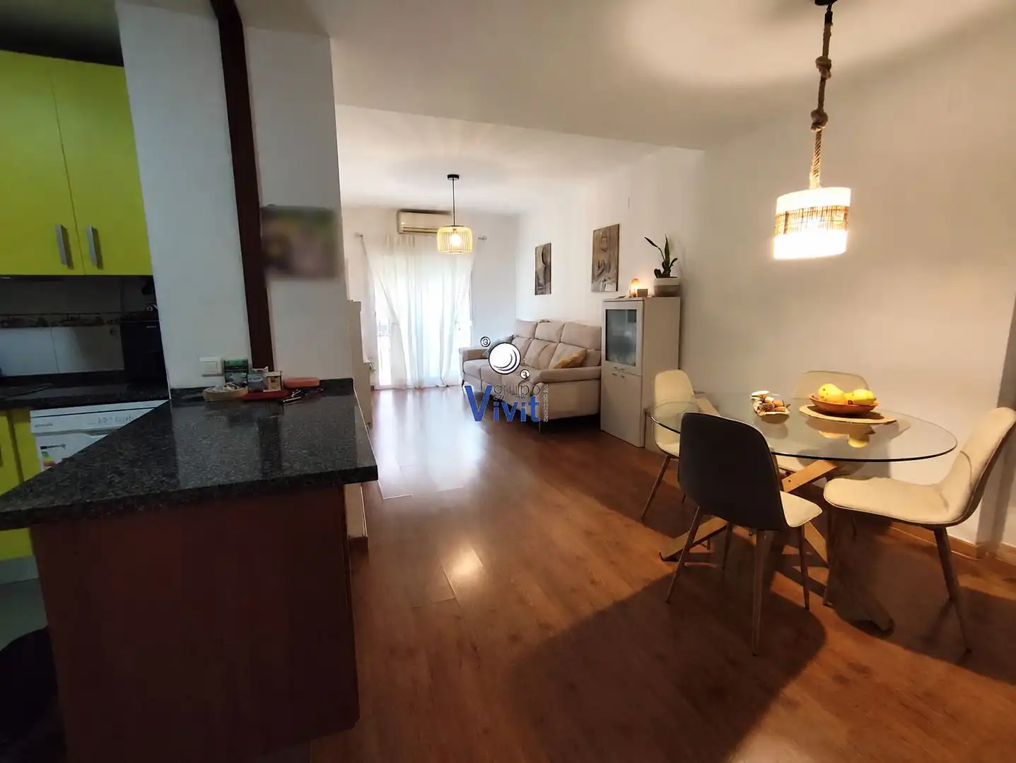 Living room of Flat for sale in Alcalá de Guadaira  with Air Conditioner and Parquet flooring