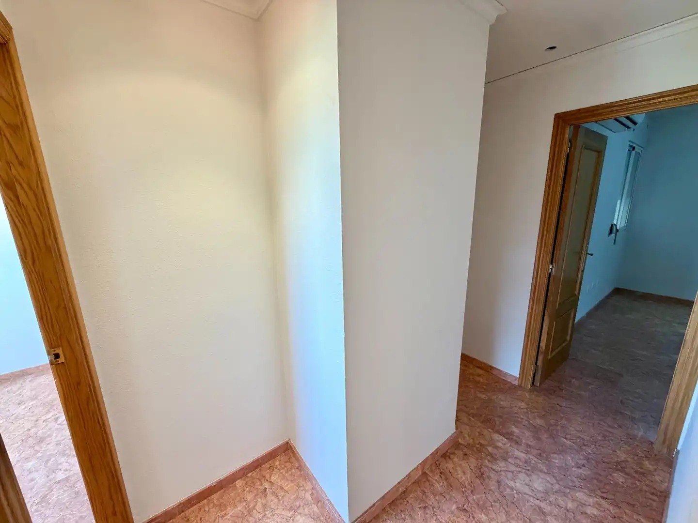 Wohnung zum Verkauf in Almussafes mit Klimaanlage