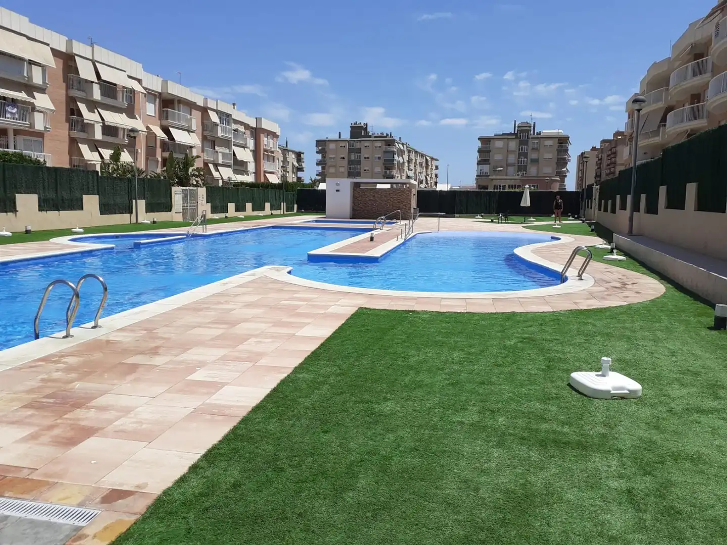 Schwimmbecken von Wohnung zur Miete in Águilas mit Klimaanlage, Parkett und Terrasse