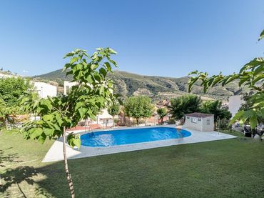 Appartamento con piscina in vendita a Calle Calle María Uceda Díaz