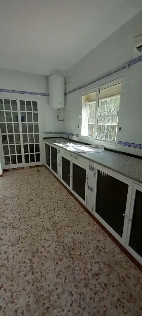 Cocina de Finca rústica en venta en Alcalá de Guadaira con Aire acondicionado, Calefacción y Jardín privado
